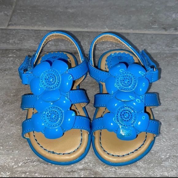 2 pairs of Infant shoes - Picture 8 of 13